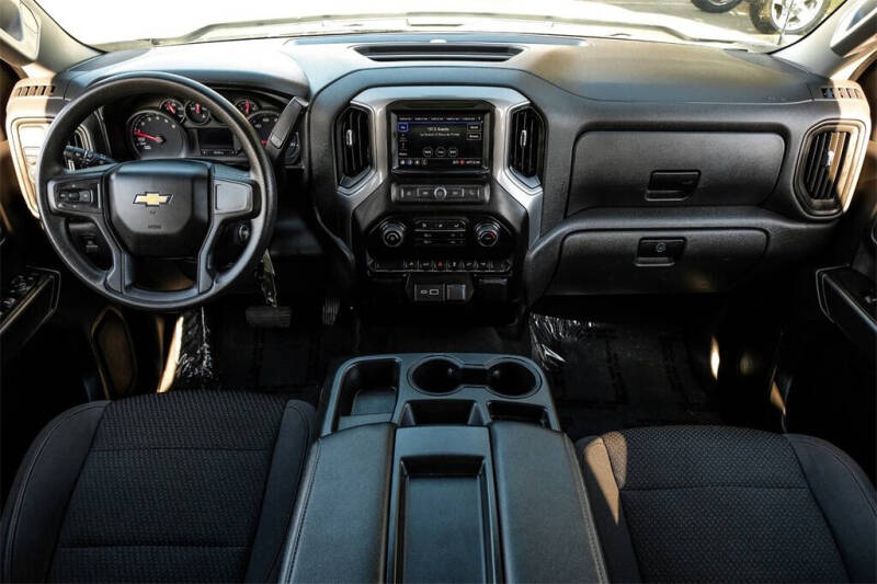 2021 Chevrolet Silverado 1500 Custom