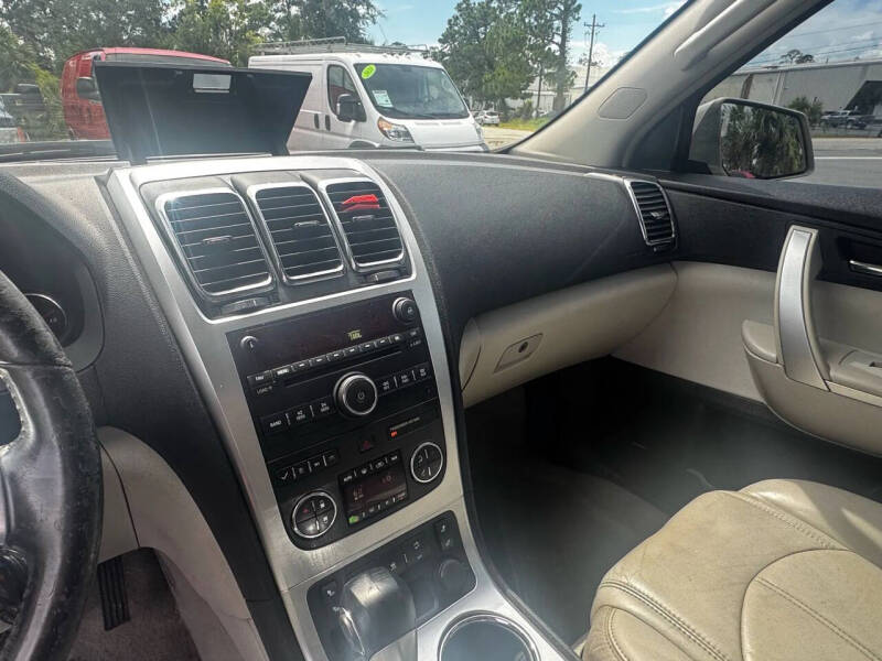 2008 GMC Acadia SLT-1