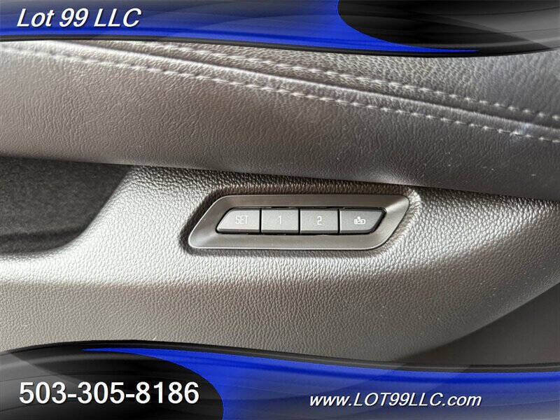 2017 Cadillac Escalade ESV Premium Luxury