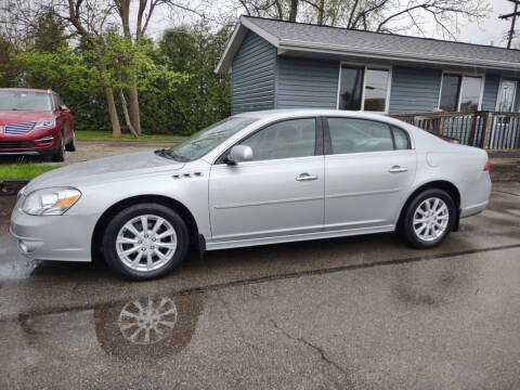 2011 Buick Lucerne for sale at Dave's Car Corner in Hartford City IN