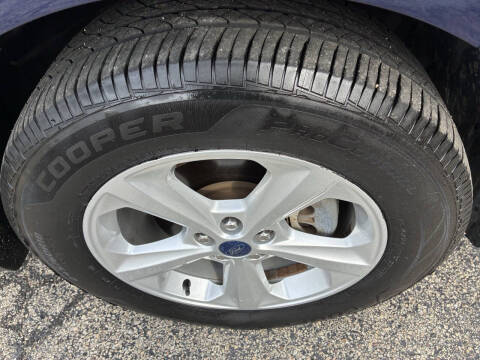 2016 Ford Edge SE