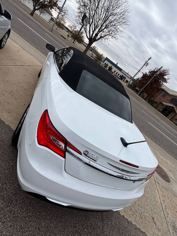 2012 Chrysler 200 Touring