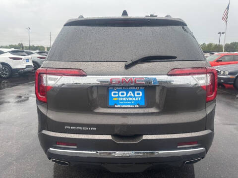 2020 GMC Acadia Denali