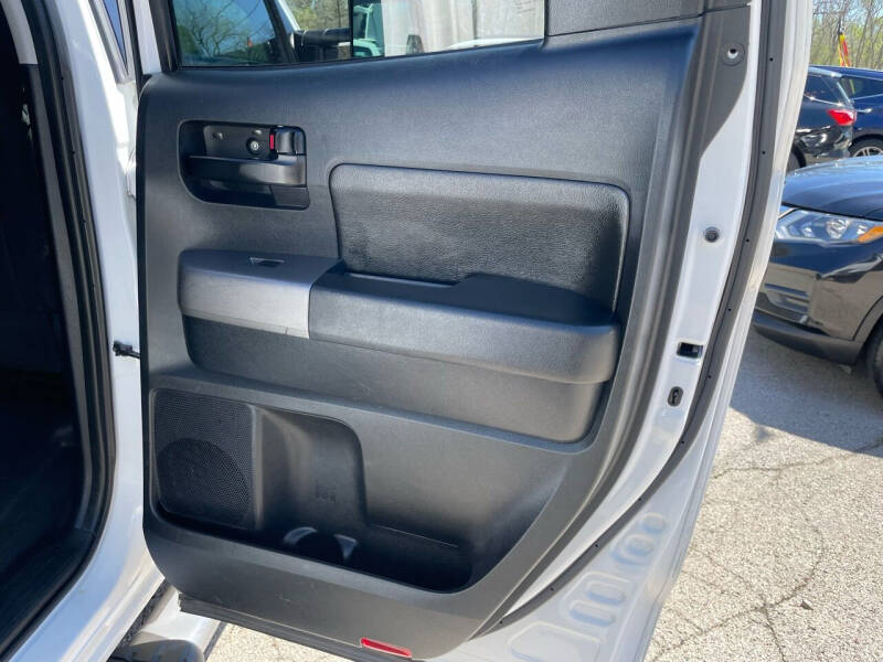 2010 Toyota Tundra Grade