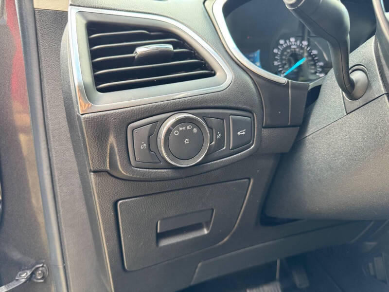 2016 Ford Edge Titanium