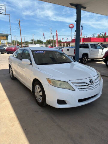 2010 Toyota Camry LE