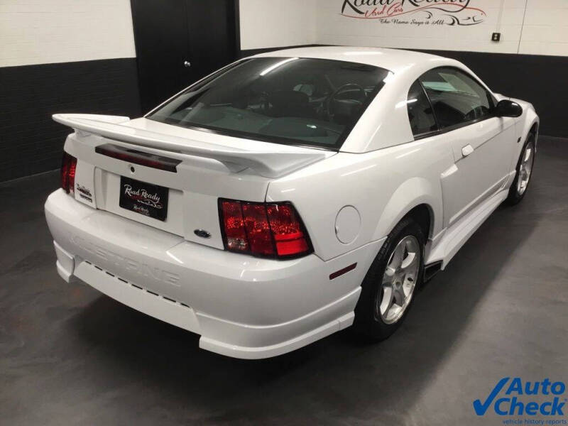 2002 Ford Mustang GT Deluxe