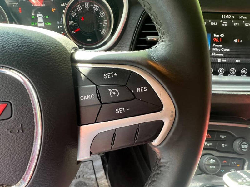 2017 Dodge Challenger R/T