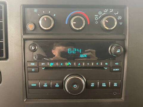 2013 GMC Savana LT 2500