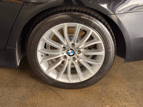 2014 BMW 5 Series 528i
