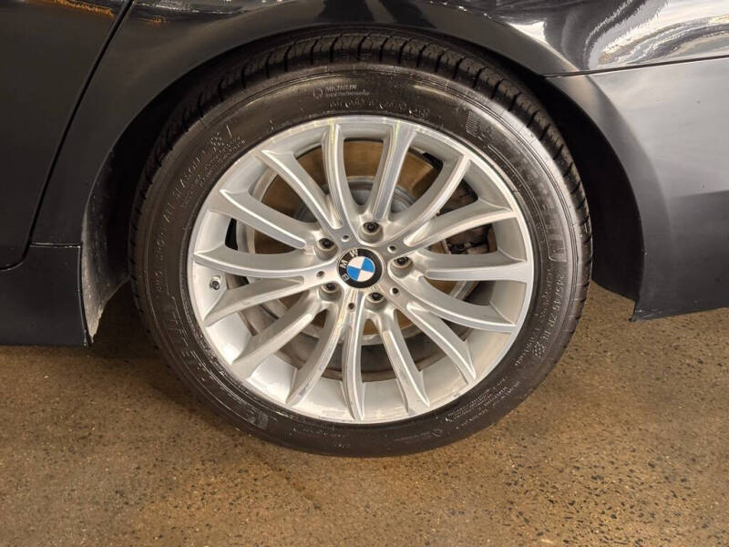 2014 BMW 5 Series 528i