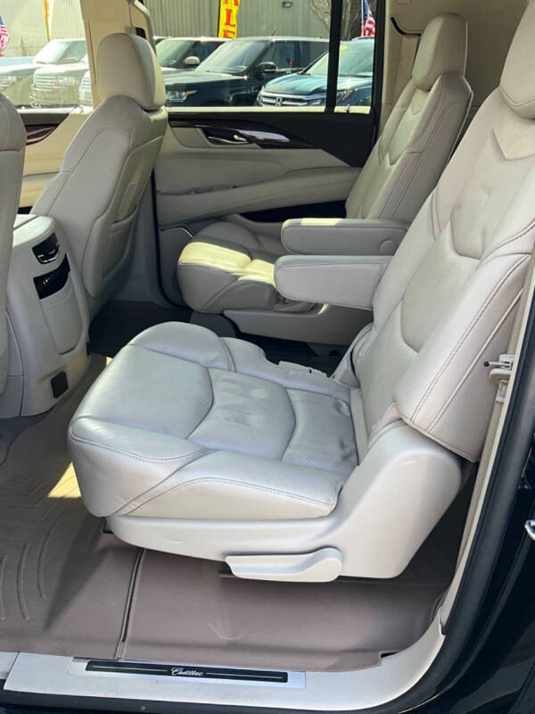 Used 2015 Cadillac Escalade ESV Premium with VIN 1GYS4TKJ3FR720301 for sale in Warwick, RI