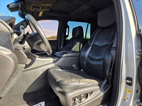 2016 Cadillac Escalade Platinum
