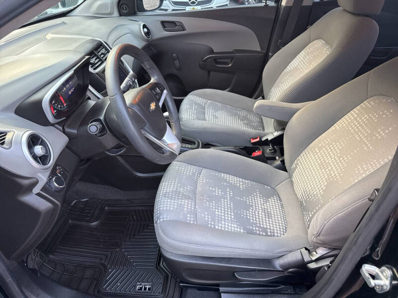 2020 Chevrolet Sonic LS
