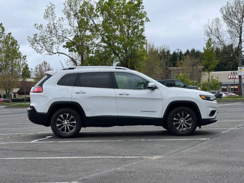 2019 Jeep Cherokee Latitude Plus