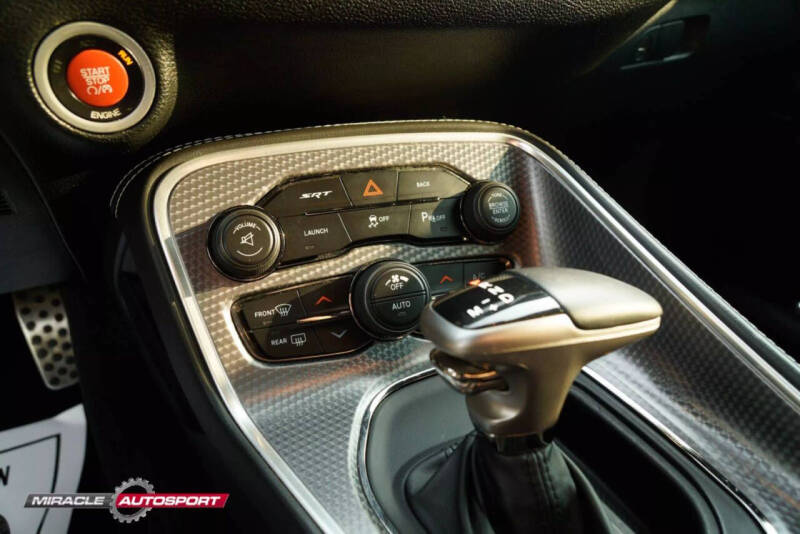 2015 Dodge Challenger SRT Hellcat