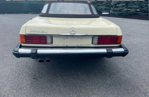 1982 Mercedes-Benz SL-Class
