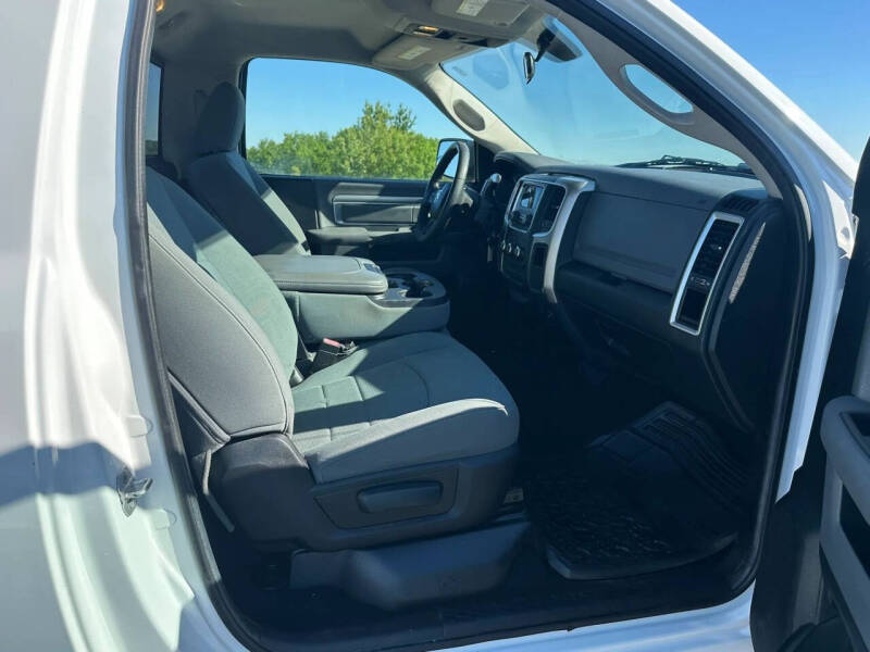 2013 RAM 1500 SLT