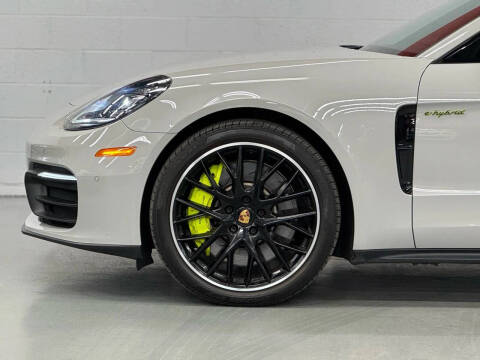2022 Porsche Panamera 4S E-Hybrid