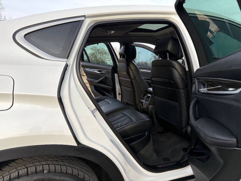 2015 BMW X6 xDrive50i