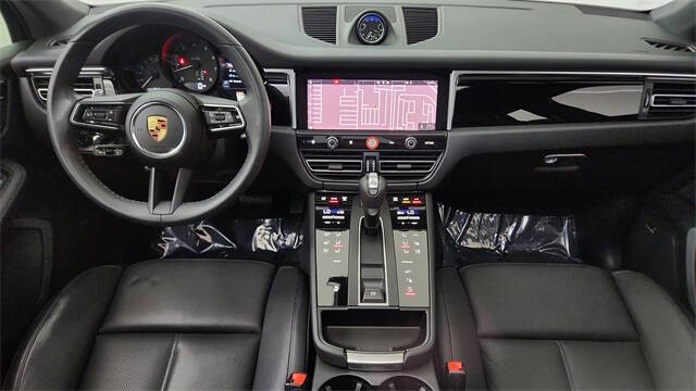 2024 Porsche Macan