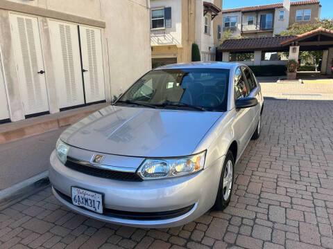 2004 Saturn Ion 1
