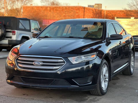 2016 Ford Taurus SE