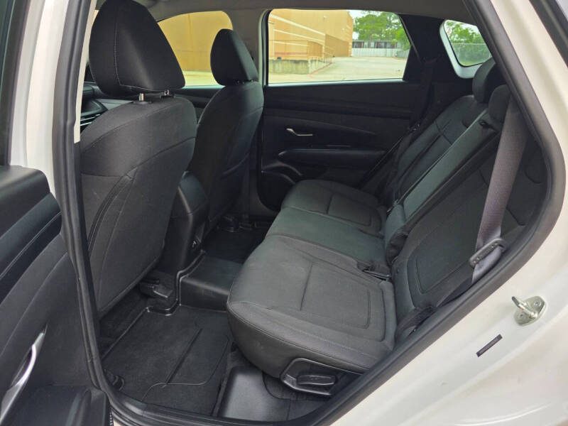 2025 Hyundai Tucson SE