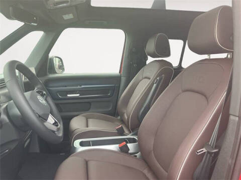 2025 Volkswagen ID. Buzz Pro S Plus 4Motion