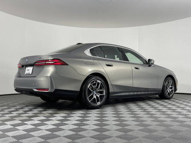 2024 BMW i5 eDrive40