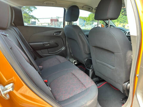 2018 Chevrolet Sonic LT Auto