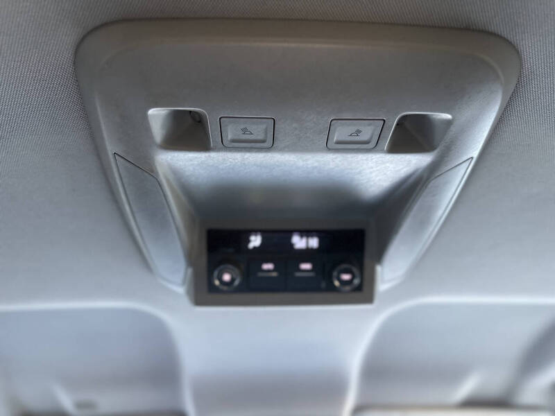 2016 Chevrolet Suburban LS