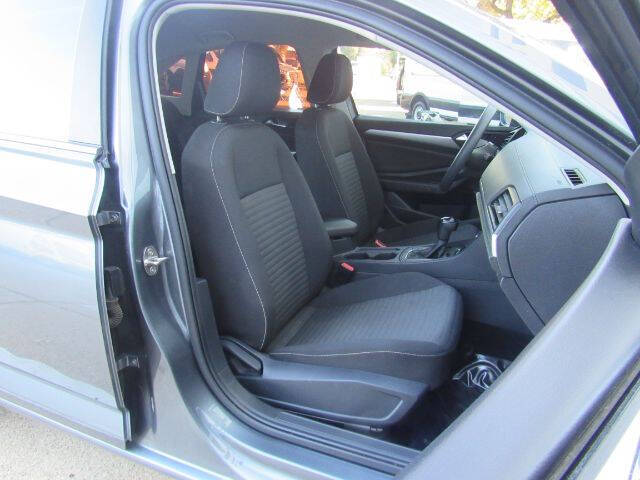 2023 Volkswagen Jetta S