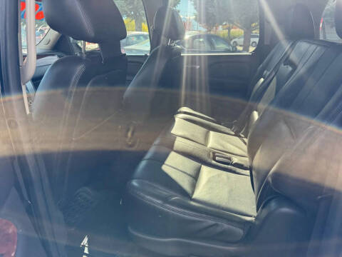 2013 GMC Yukon XL SLT