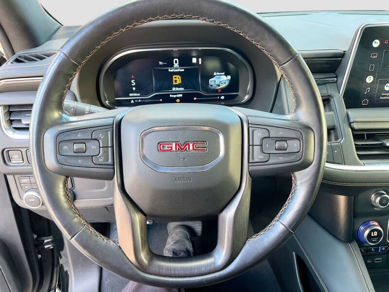 2022 GMC Yukon AT4