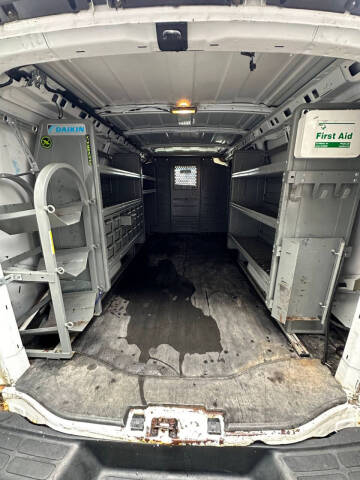 2013 Chevrolet Express 2500