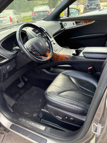 2016 Lincoln MKX Reserve