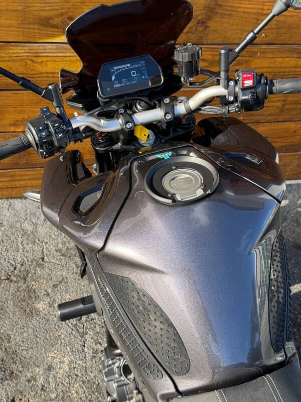 2024 Yamaha MT-10