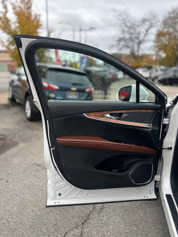 2016 Lincoln MKX Reserve