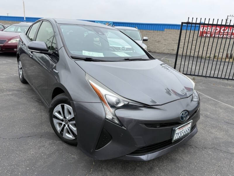 2017 Toyota Prius Two