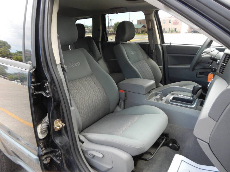 2007 Jeep Grand Cherokee Laredo