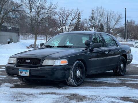 2009 Ford Crown Victoria for sale at North Imports LLC in Burnsville MN