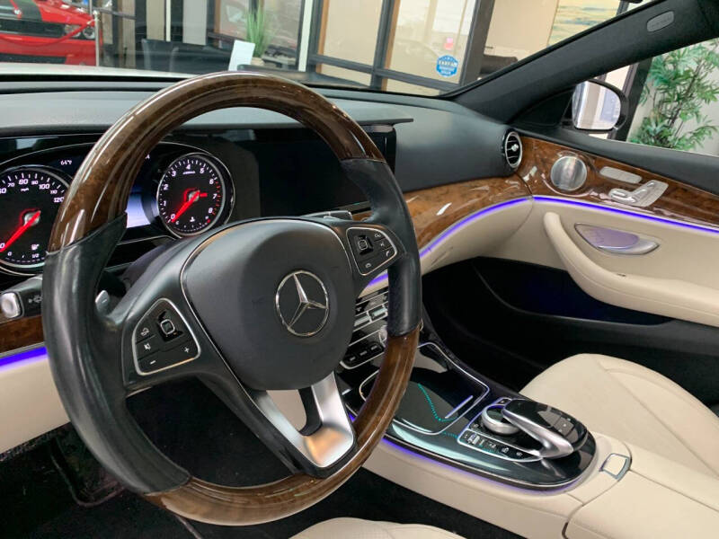 2017 Mercedes-Benz E-Class E 300