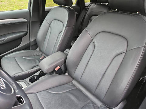 2017 Audi Q3 2.0T Premium Plus