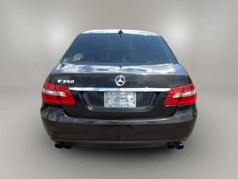 2011 Mercedes-Benz E-Class