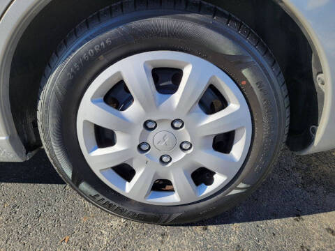 2012 Mitsubishi Galant ES