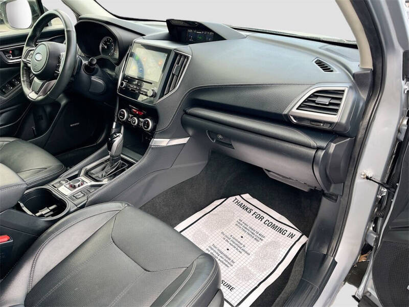 2023 Subaru Forester Touring