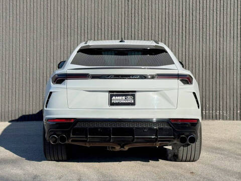 2021 Lamborghini Urus
