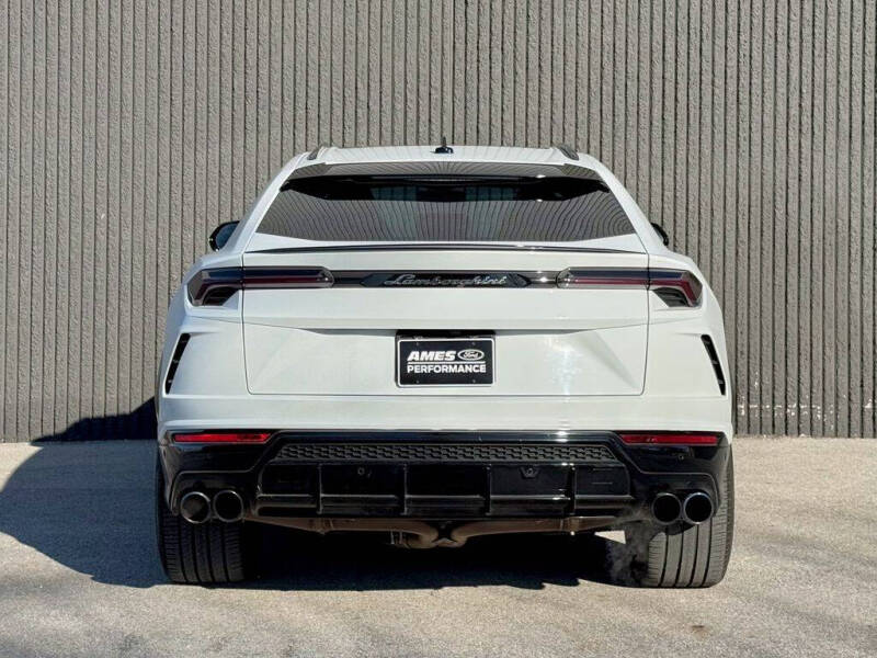 2021 Lamborghini Urus