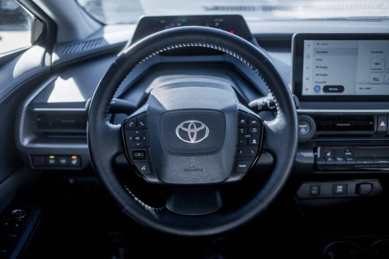 2024 Toyota Prius XLE